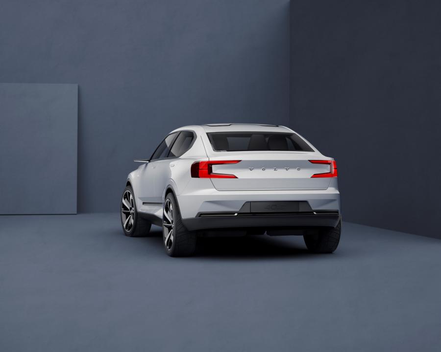  Volvo Concept 40.2 2016 года  (фото 3 из 25)